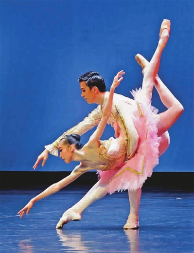 新民晚报数字报-上海国际芭蕾舞比赛评委名单